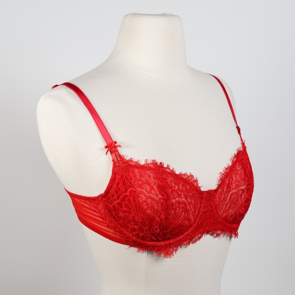 Victoria’s Secret Red Lace Bra 34C and House of Harlow Gold Hoops - Picture 3 of 10